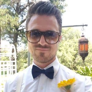 Meet your Posher, Devin